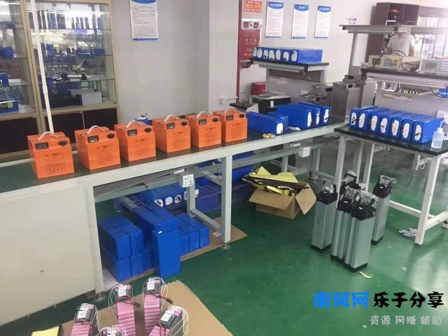 夫妻在家即可办厂 年入百万的新能源电动车锂电**