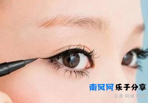 眼线液干了怎么办？这3个“妙招”得学会，关键时刻能用上