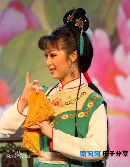 著名黄梅戏演员，国家二级演员——夏圆圆