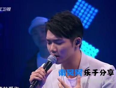 你以为他是青铜？不，谢霆锋战队的徐暐翔才是真正的王者！