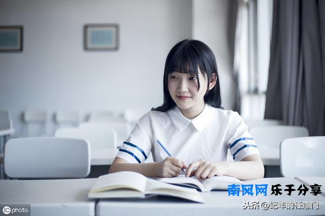 如何通过写作打造个人品牌，每月多挣五千块？这3招免费教给你