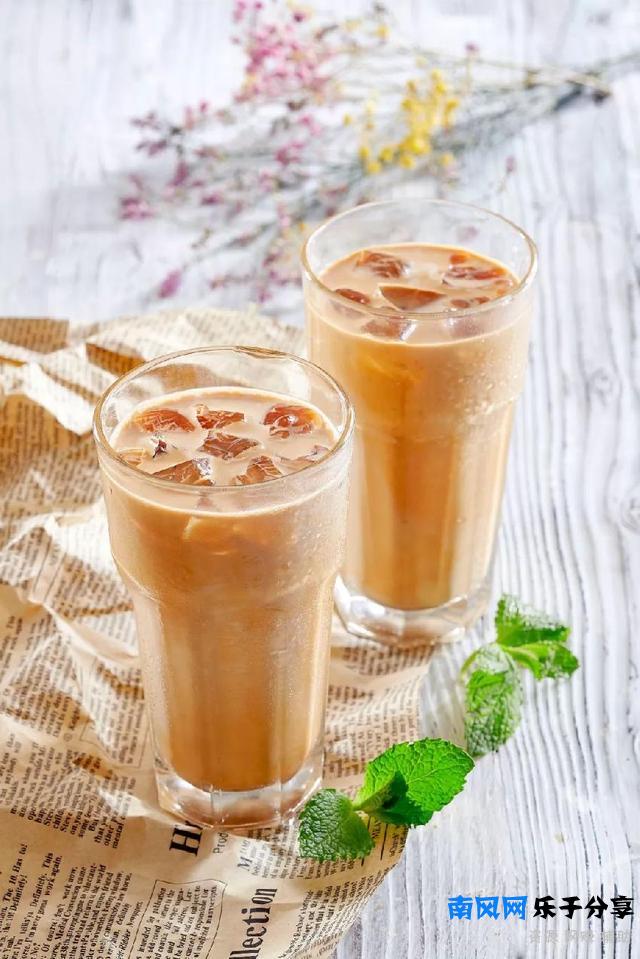 坚守深圳17年仅开8家店，这家港式茶餐厅为啥那么淡定？