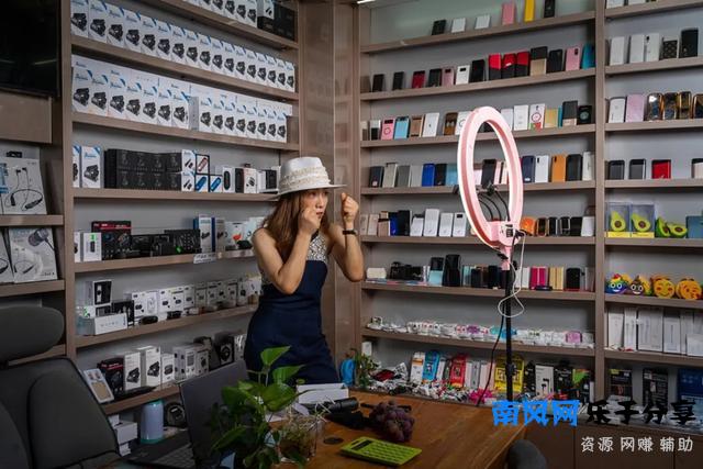 全民社群卖货，你被拉进几个群了？