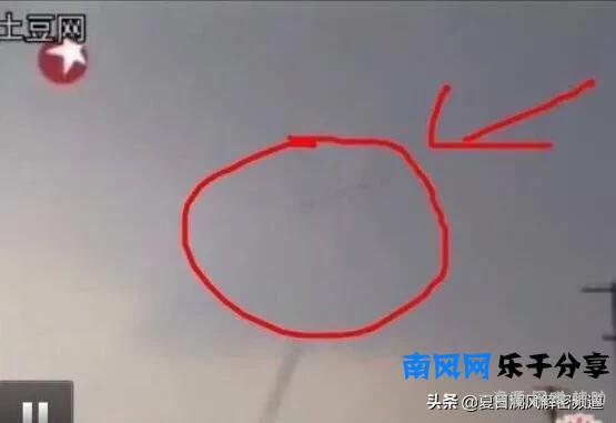 揭秘2007高邮湖龙吸水～真龙现身事件！