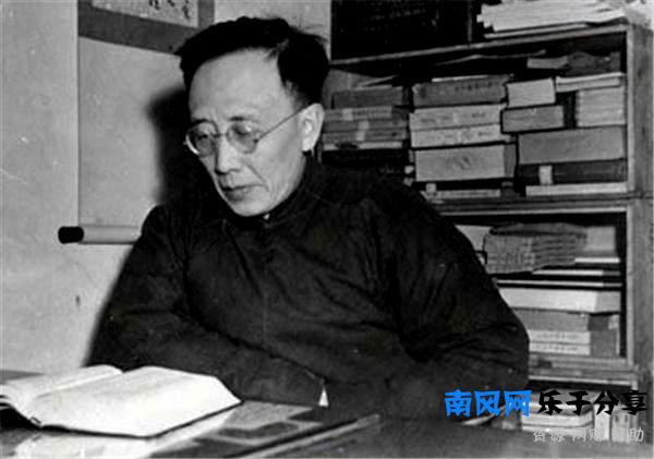 成语“牝鸡司晨”的“牝”字，其中的“匕”到底是何意？