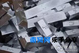 化学元素周期表顺口溜来记，实在太简单，化学元素从小就要开始学