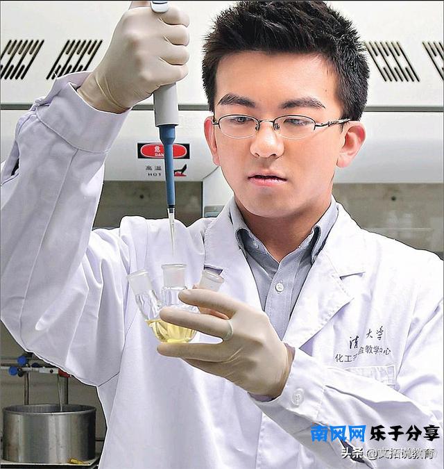 “清华段子手”毕啸天：“有趣”是取悦自己，“有用”是讨好别人