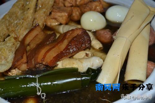 兄弟俩开个甏肉干饭餐厅 天天火爆排队 兄弟俩出国 配方公布