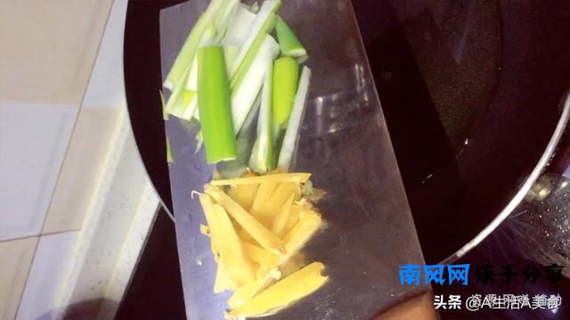 红烧海兔子做法，麻辣鲜香特开胃，老解馋了