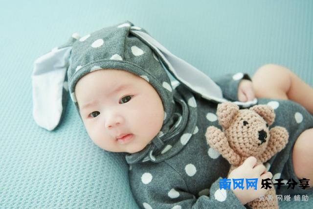 《少年包青天》芳芳公主当妈妈了 生了个胖儿子 肉嘟嘟好可爱