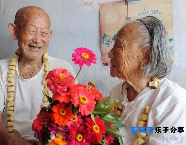 结婚50周年被称金婚，60周年是什么婚，你想知道吗？