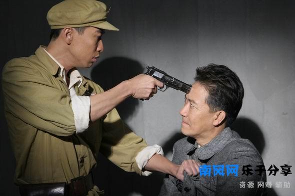 《红色追击令：李幼斌催泪谍战传奇大戏，未被超越