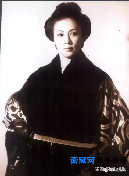 处女作一人分饰7个角色，走近80年代美女演员惠娟艳