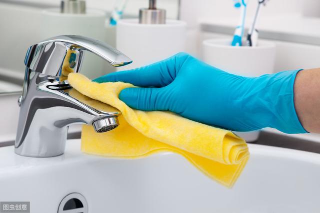 水龙头氧化斑点怎么去(水龙头氧化清洗小窍门)