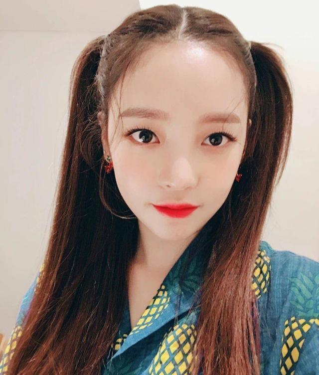 宋芝善照片？韩国又一女明星家中身亡，年仅29岁