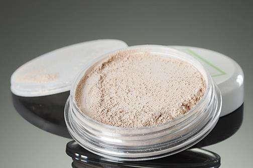 什么散粉好用（这8款平价又好用的散粉）