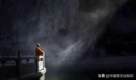 人走茶凉是什么意思（感情人走茶凉真正的意思）