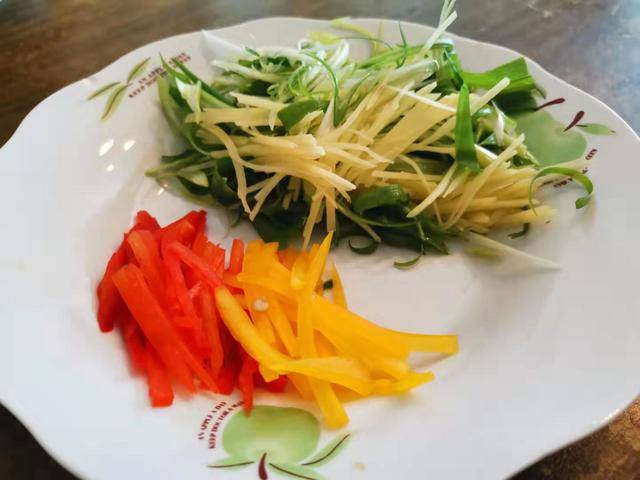 清蒸多宝鱼的做法（吃多宝鱼禁忌）