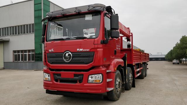 随车吊多少钱（随车吊出车一次多少钱）