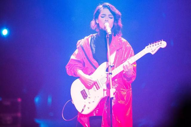 腾格尔怀念战友 十花儿为什么这样红