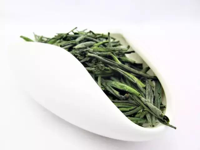 中国的十大名茶分别是什么(教你鉴别和冲泡)