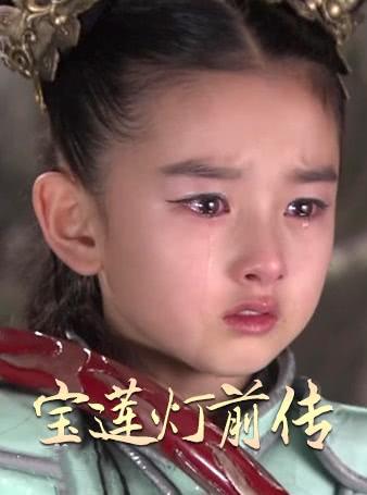 宋祖儿20岁才上大学，晒军训照清纯可爱，自嘲要去美黑了！