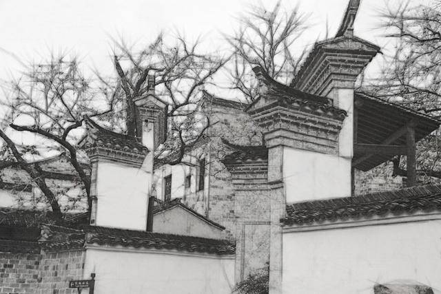 集思广益是什么意思（集思广益的意思和造句）