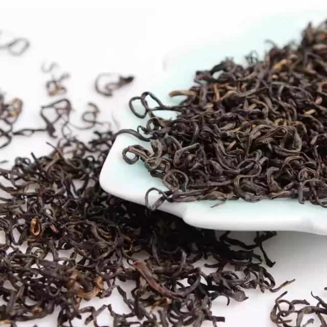中国的十大名茶分别是什么(教你鉴别和冲泡)
