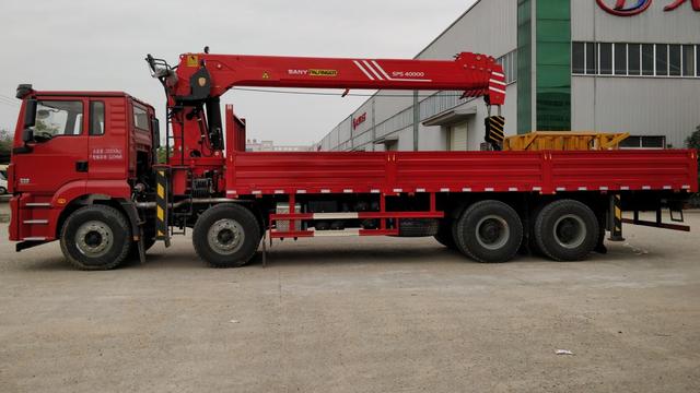 随车吊多少钱（随车吊出车一次多少钱）