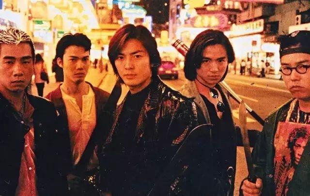 他穿啥就火啥，连陈浩南发型都学他！木村拓哉才是潮牌带货大神