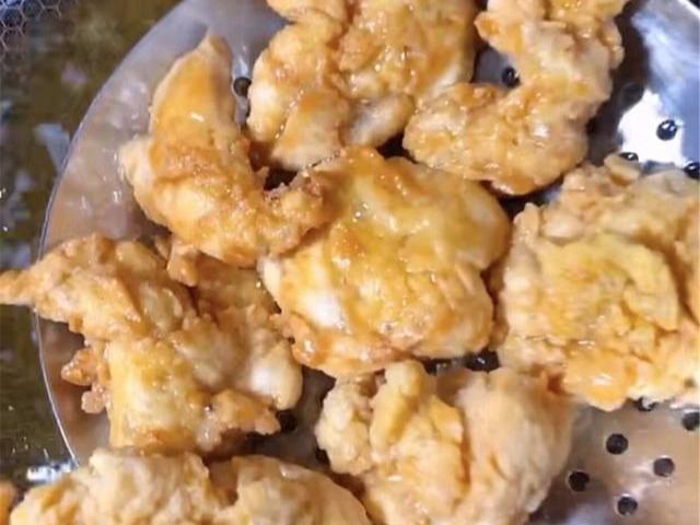 最简单的炸鸡腿方法（家常炸鸡最简单做法）