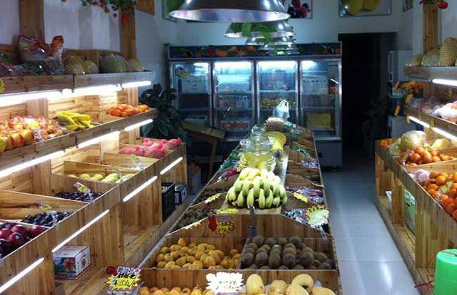 开水果店赚钱吗（本人做水果生意8年了）