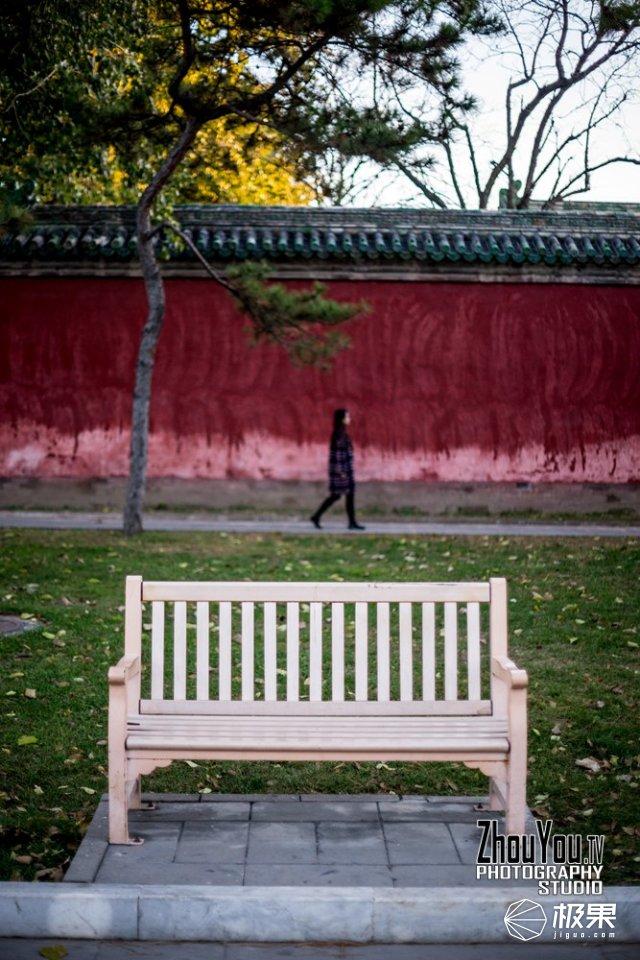 拍立得怎么用（拍立得怎么装相纸）