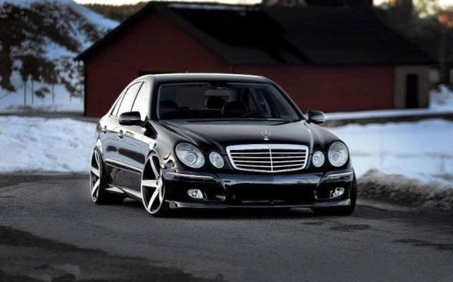 北京奔驰戴克多少钱（北京奔驰戴克是什么车）