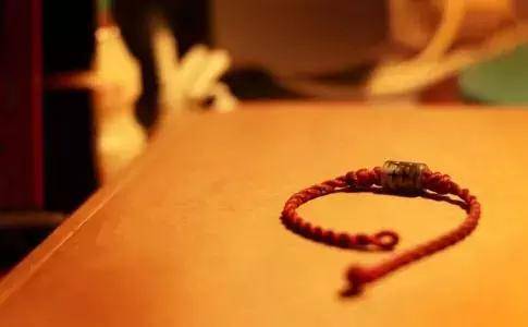 本命年注意什么（本命年应该忌讳什么和讲究）