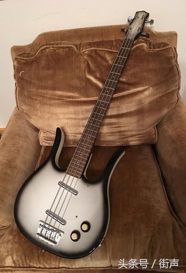 电吉他多少钱一把(电吉他初学建议卖多少钱)