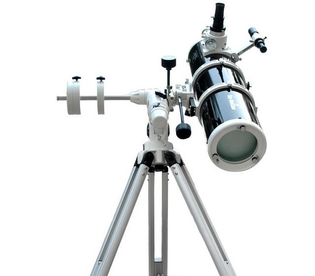 望眼镜什么牌子好(三大顶级望远镜)