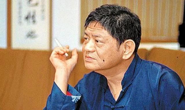 黄任中有哪些女人（黄任中的一生传奇）