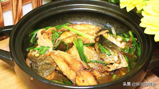 鲳鱼怎么做好吃又简单（家常鲳鱼的做法大全）