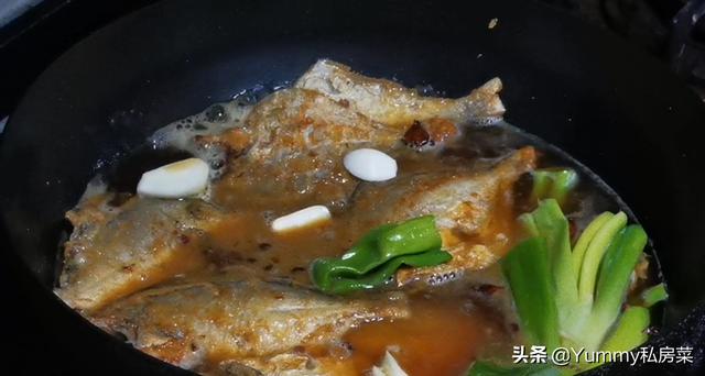 平鱼怎么做好吃（家常烧平鱼窍门）