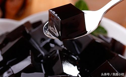 龟苓膏的做法与配方（正宗真正的龟苓膏配方）