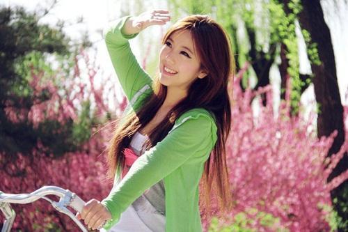 世界那么大正能量句子（简短相关优美句子）