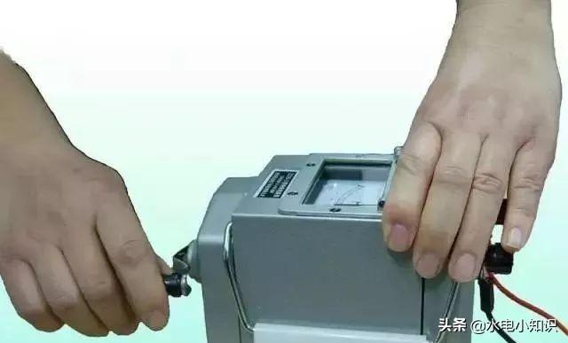 兆欧表使用方法（数字兆欧表使用方法图）