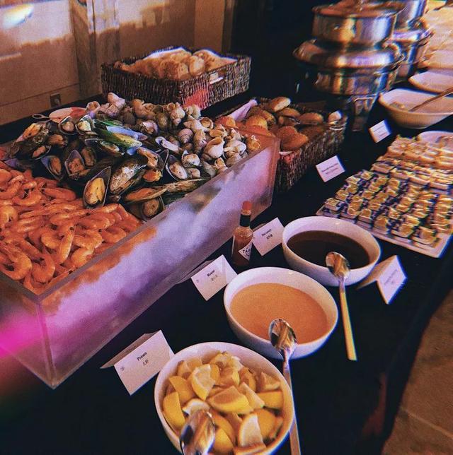 钱夫人雪梨是谁的老婆（钱夫人和雪梨关系）