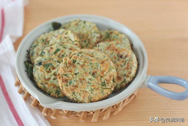 槐花怎么做好吃(槐花怎么吃好吃又简单)