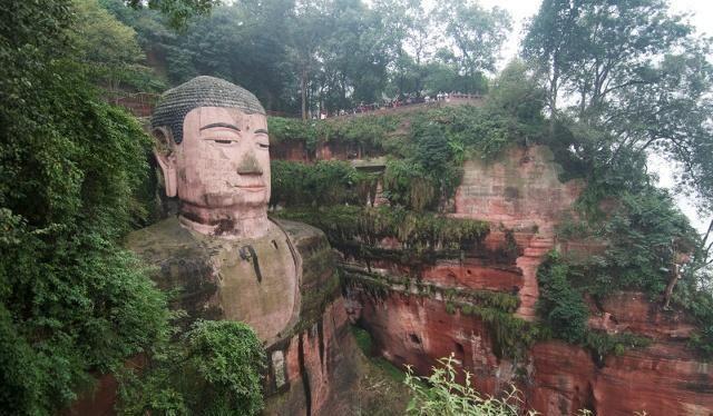 乐山大佛又闭眼 乐山大佛第四次闭眼事件