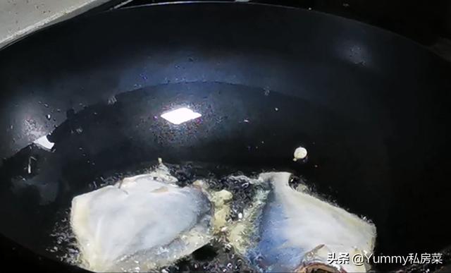 平鱼怎么做好吃（家常烧平鱼窍门）