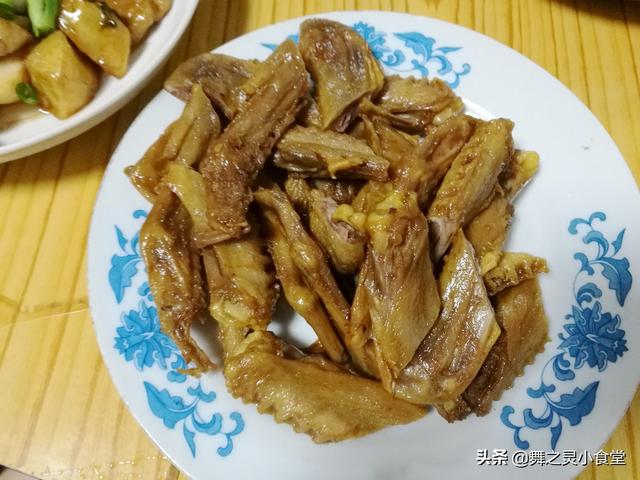 南方小年吃啥(小年的时候要吃什么)