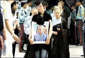 陈晓旭怎么死的(陈晓旭为什么拒绝治疗)