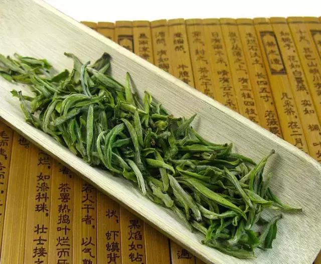 中国的十大名茶分别是什么(教你鉴别和冲泡)